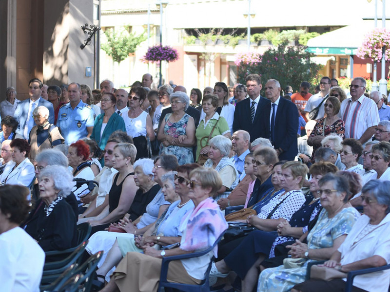 Szita Károly fittyet hány a járványveszélyre 